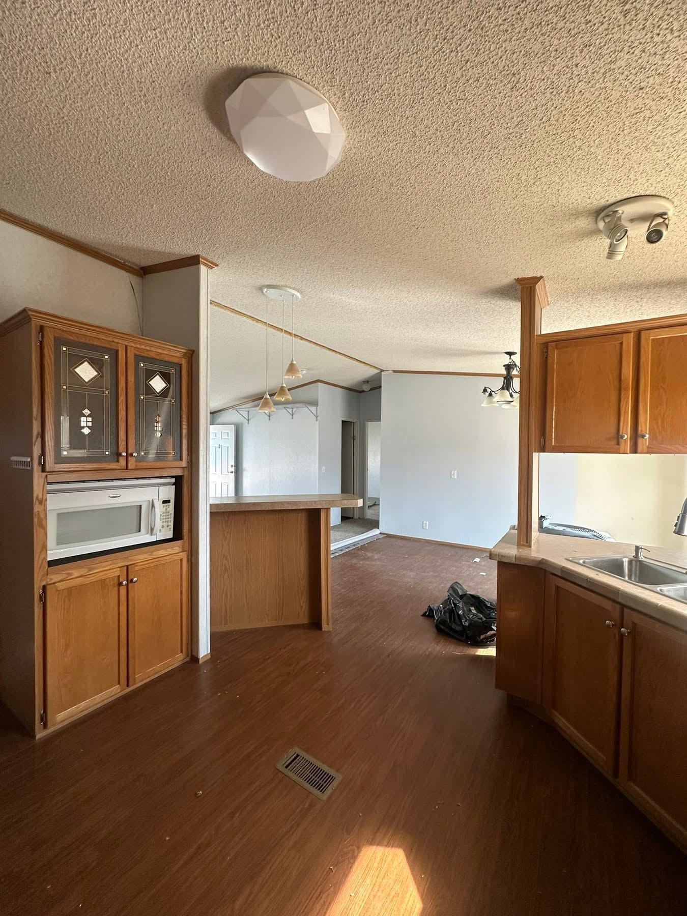 🔥2006 Palm Harbor🔥 - Image 2