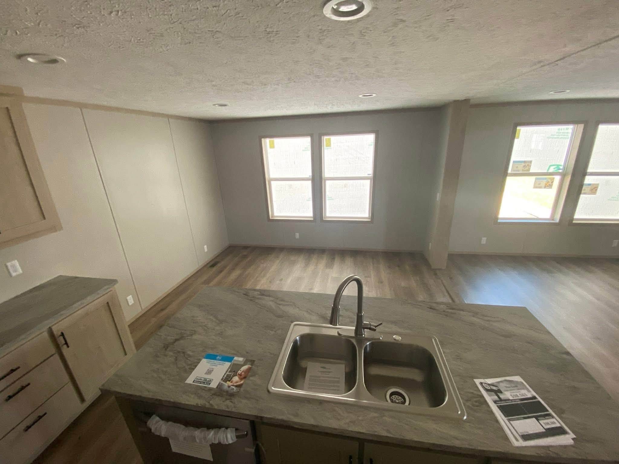 THE COOK — LOT MODEL - Image 8